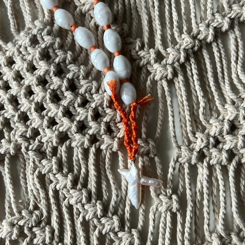 Free People Easy Does It Pearl Strand Necklace Cross Boho New with Tag - Picture 3 of 5